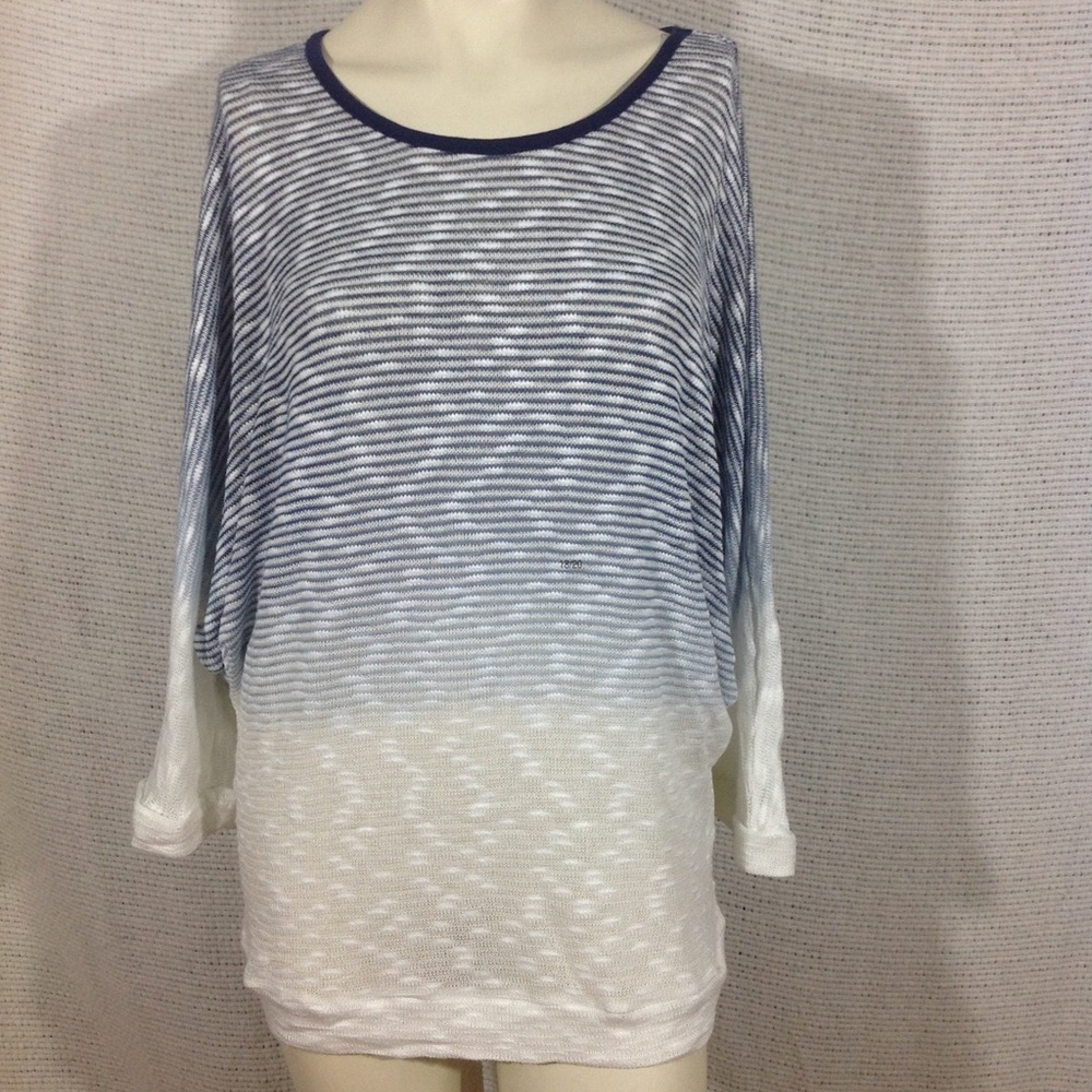 Thin Knit Sweater Bat Wing Sleeve Blue Hombre